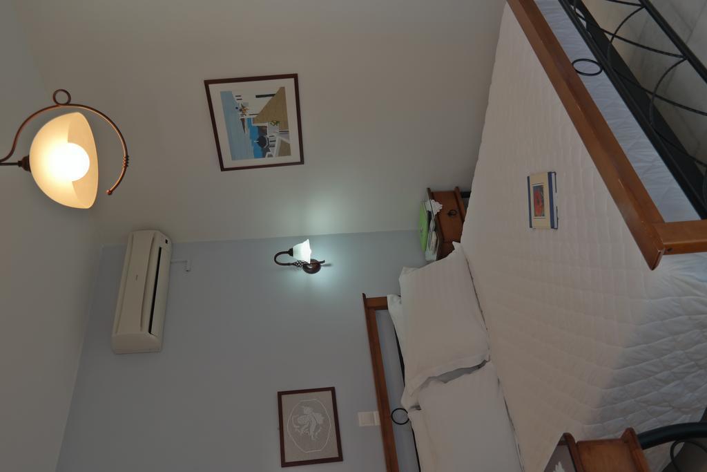 Maroussa Studios Agia Anna  エクステリア 写真