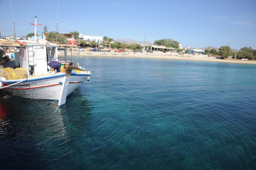 Maroussa Studios Agia Anna  エクステリア 写真