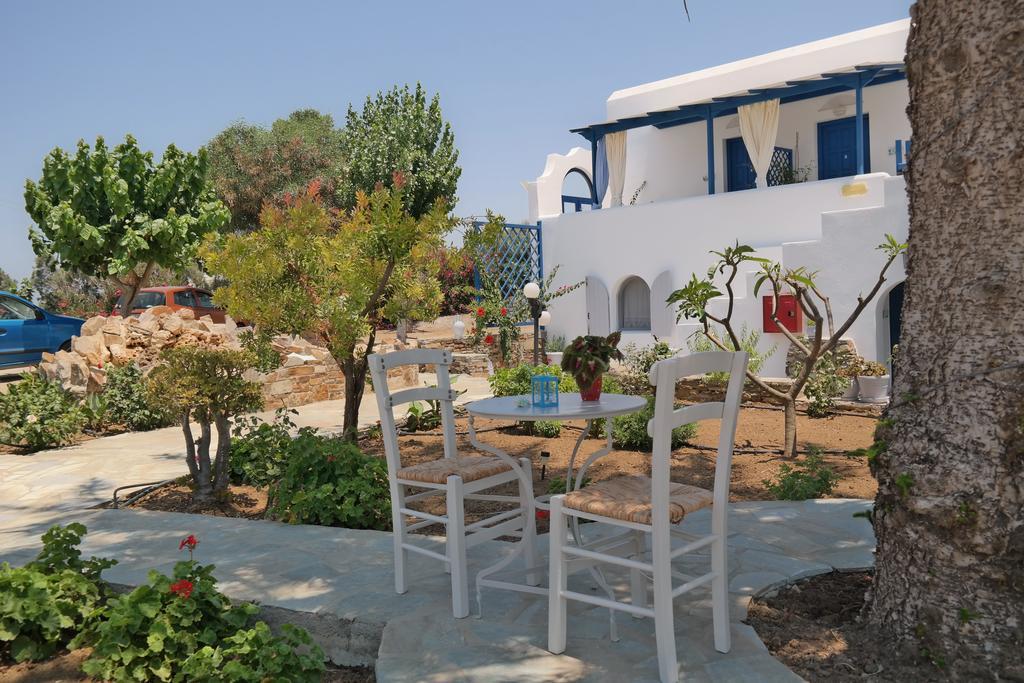 Maroussa Studios Agia Anna  エクステリア 写真